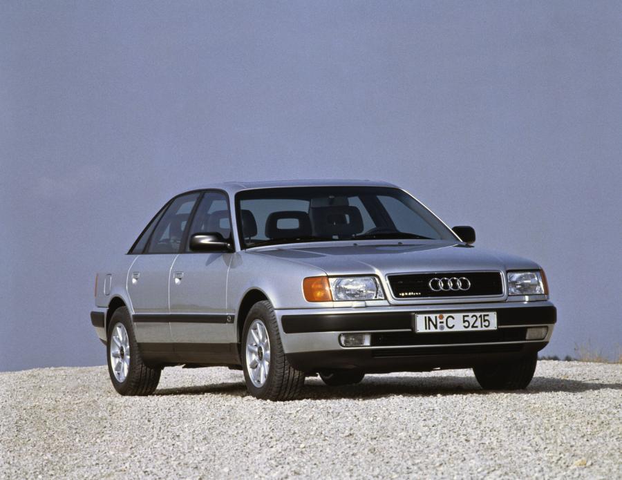  Audi 100 Quattro (4A, C4) 1990 года  (WW) (фото 1 из 3)